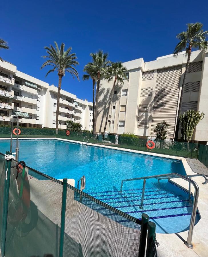 La Carihuela Lux Apartment Torremolinos Buitenkant foto
