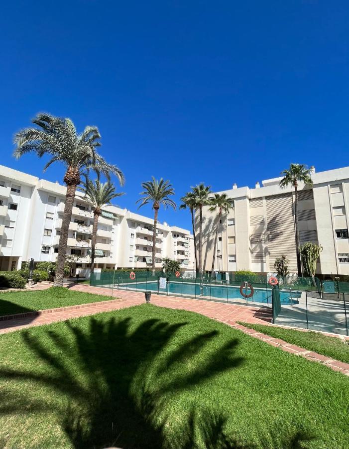 La Carihuela Lux Apartment Torremolinos Buitenkant foto